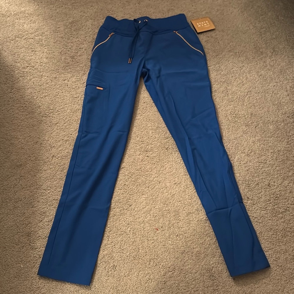 Cherokee scrub pants 
Scrub tops matching on sale